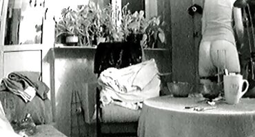 পরিপক্ক আনিয়া কিনস্কি চাকরের ট্রিপল সেক্স ভিডিও প্যান্টে কী আছে তা পরীক্ষা করার সিদ্ধান্ত নিয়েছে।