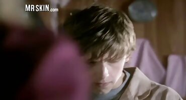 স্যুট এবং ছেলে