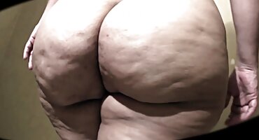 পুলের ইংলিশ হট সেক্স ভিডিও কাছে হস্তমৈথুন যৌনতায় শেষ।