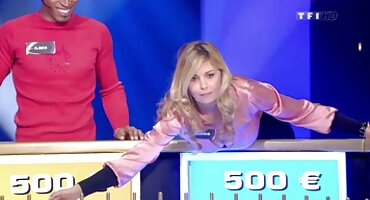 চোদা সরাসরি সেক্স ভিডিও গাধা স্বর্ণকেশী সেক্স টয় পরে একটি বড় কালো মোরগ গ্রহণ