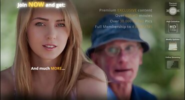 একটি লাল পোশাক পরা একটি টাক কালো মহিলা গ্রুপ সেক্স ভিডিও সেক্স উপভোগ করে।