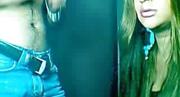 সুন্দরী মা তার ছেলে ও মেয়েকে ভিডিও সেক্স ভিডিও সেক্স ভিডিও নিয়ে সোফায় এফএফএম পর্ণ বানিয়েছেন।