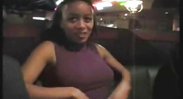 লোভনীয় অন্তর্বাস সেক্স লোকাল ভিডিও পরিহিত হোস্টেস প্লাম্বারকে উত্তেজিত করেছিল।