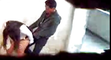 এপ্রিল তুষার