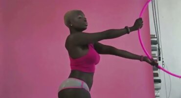 এক মডেল এক সহকর্মীর মালিআলম সেক্স ভিডিও সাথে একের পর এক কান্ডে মজা করছেন