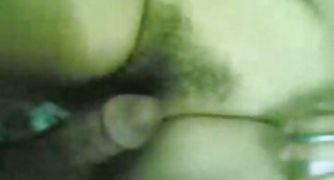 সৎপুত্র তার সৎ মাকে ঘরের কাজ করতে দেয় না, সেক্স ভিডিও পিকচার সে ক্রমাগত সেক্স চায়।