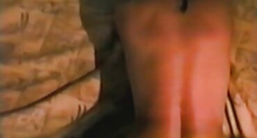 মুখের মধ্যে থুতু