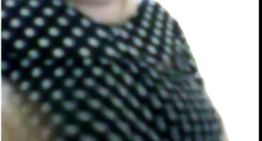 মেকআপ অপেক্ষা করতে পারে, ভিডিও সেক্স সেক্স কারণ এটি পাছায় পাউন্ড করার সময়।