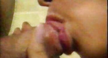 ক্যানেলা চামড়ার পাছায় দুধ খুব কাজে এসেছে। আখি আলমগীর সেক্স ভিডিও