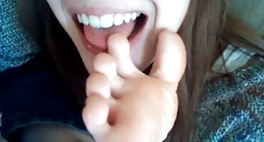 নতুন বোর্ড গেমটি সেক্স সানি লিওনের সেক্স ভিডিও আকর্ষণীয় তবে বোনের সাথে যৌনতা আরও আকর্ষণীয়।