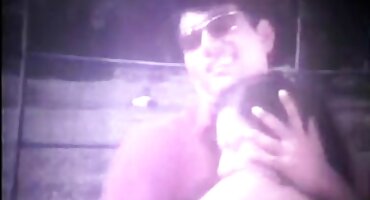 আমাকে বাংলাদেশি সেকস ভিডিও বাদামী কেশিক মহিলার কাছে একটি প্রস্তাব দিতে হয়েছিল যাতে সে নিজেকে পাছায় দেয়