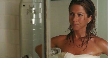 বড় প্রাকৃতিক স্তন সহ একটি স্বর্ণকেশী নিজেকে বাংলাদেশী ভিডিও সেক্স তার ভাইয়ের কামানো ভগ দিয়েছিল।