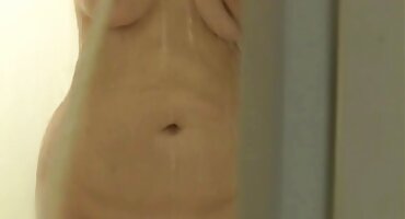 মোজা মধ্যে ঐ নেট