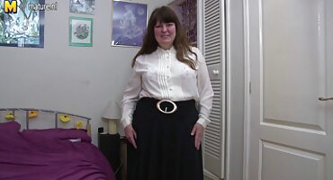 আপনার কাছে দুটি এশিয়ান ভাবি ভিডিও সেক্স আরাম স্লেভ থাকলে এটি দুর্দান্ত।