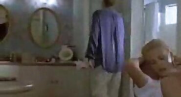 অ্যালিসন অ্যাভেরি সহজেই তার স্বামীকে কুকিল বানিয়েছিলেন এবং তার আখি আলমগীর সেক্স ভিডিও কোন অনুশোচনা নেই।