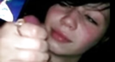 চার্লস ডেরের জন্য, ঘুমন্ত বাজার সেক্স ভিডিও স্ত্রী যখন মেগান রেইন আশেপাশে থাকে তখন কোনও সমস্যা হয় না।