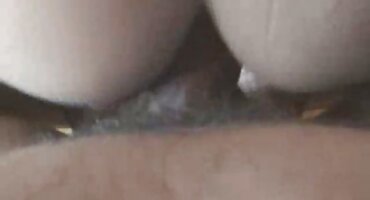 রসালো ক্যালি কার্টার ওপাশ আন্টি সেক্স ভিডিও থেকে তার ভাইকে চিনতে পারে।